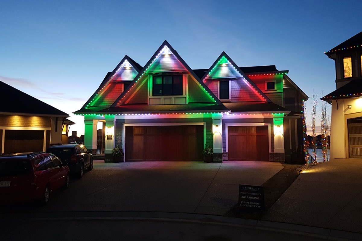 Christmas permanent outdoor lights - GlowStone Lighting