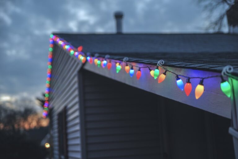 House with the regular Christmas lights